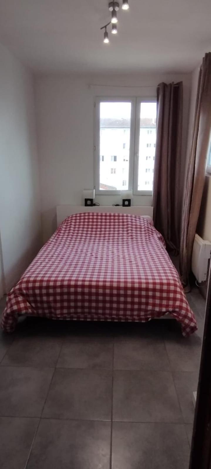 Appartement Lumineux Montreuil  Luaran gambar